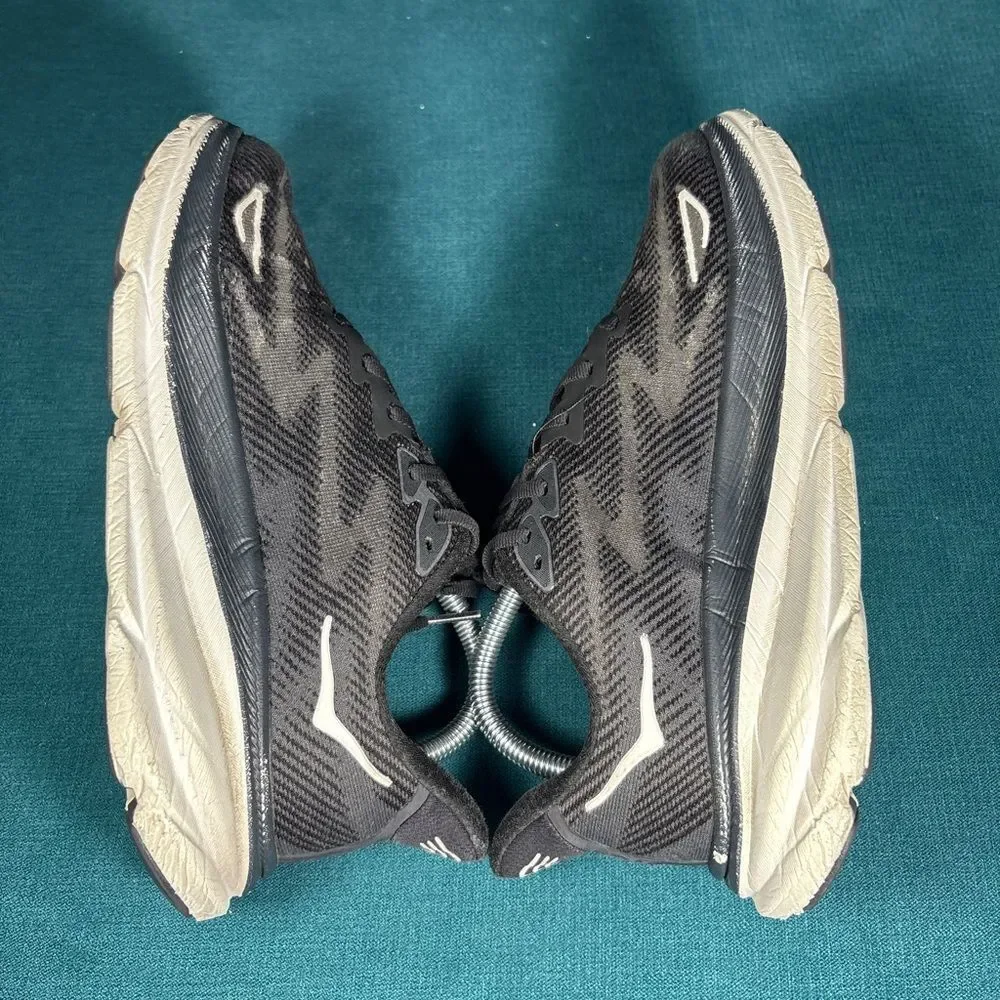 Hoka one clifton
